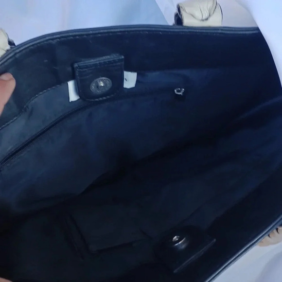 Khandoma Black and white Leather tote bag ** - Picture 4 of 4